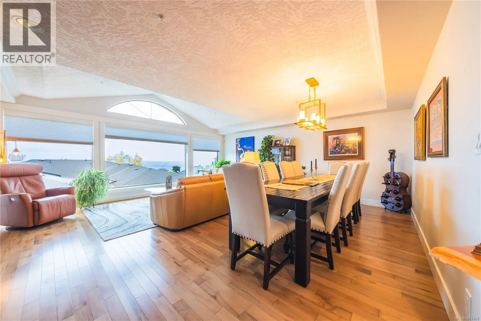 9 4991 Bella Vista Cres