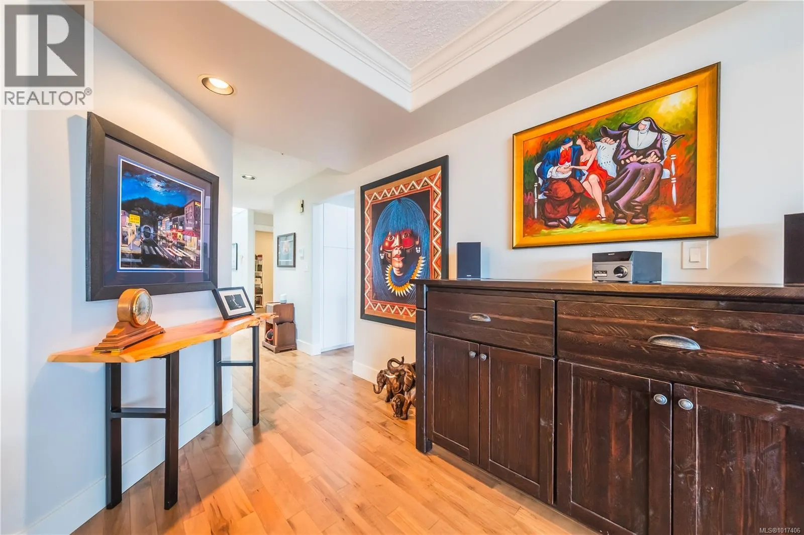 9 4991 Bella Vista Cres