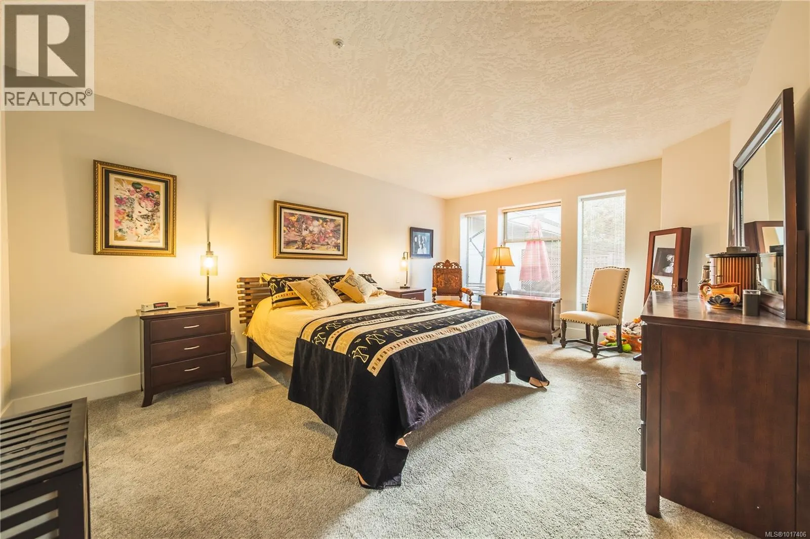 9 4991 Bella Vista Cres