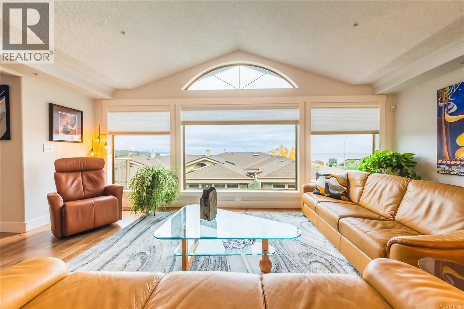9 4991 Bella Vista Cres