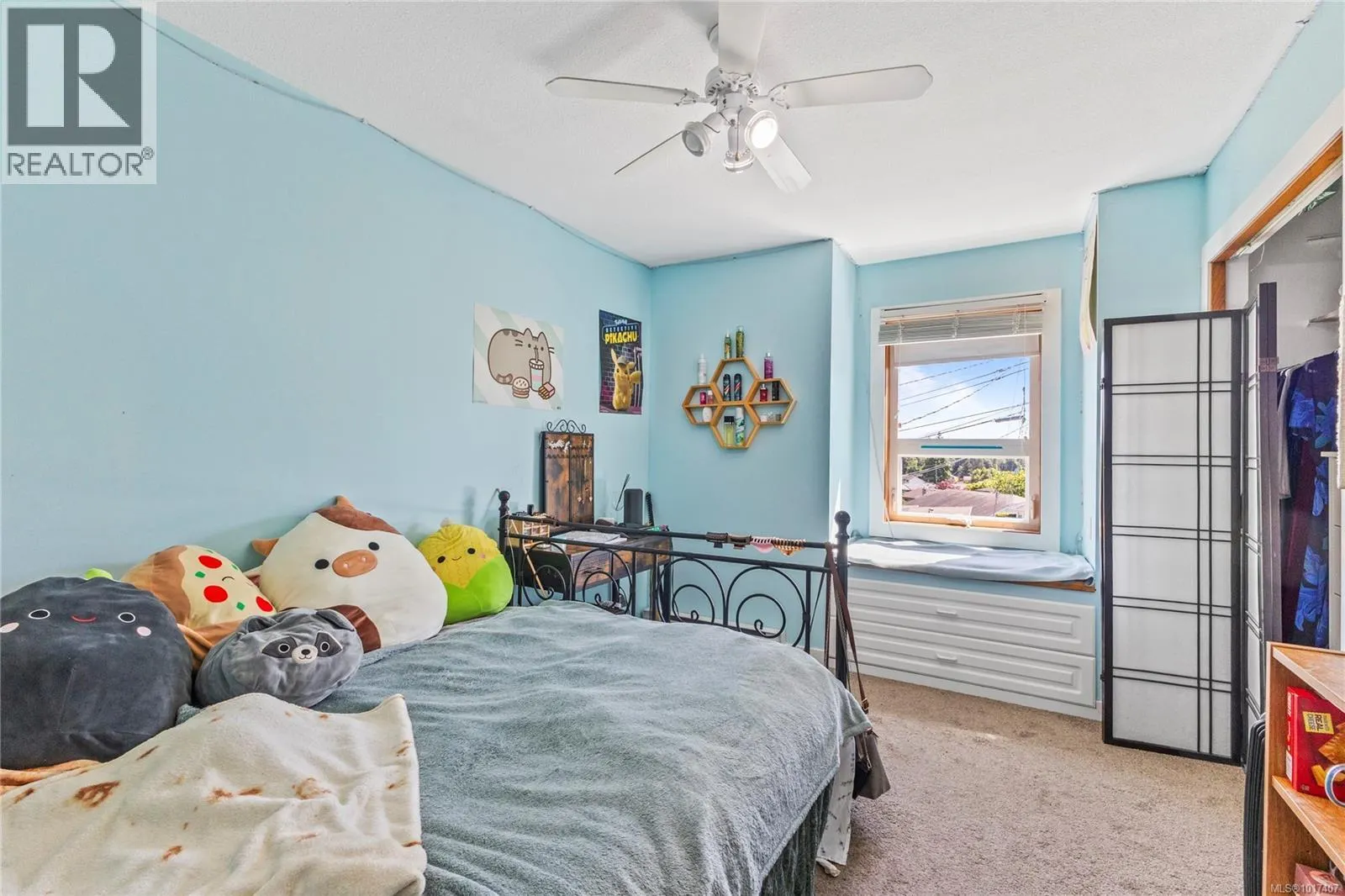 1692 Meadowbrook Dr