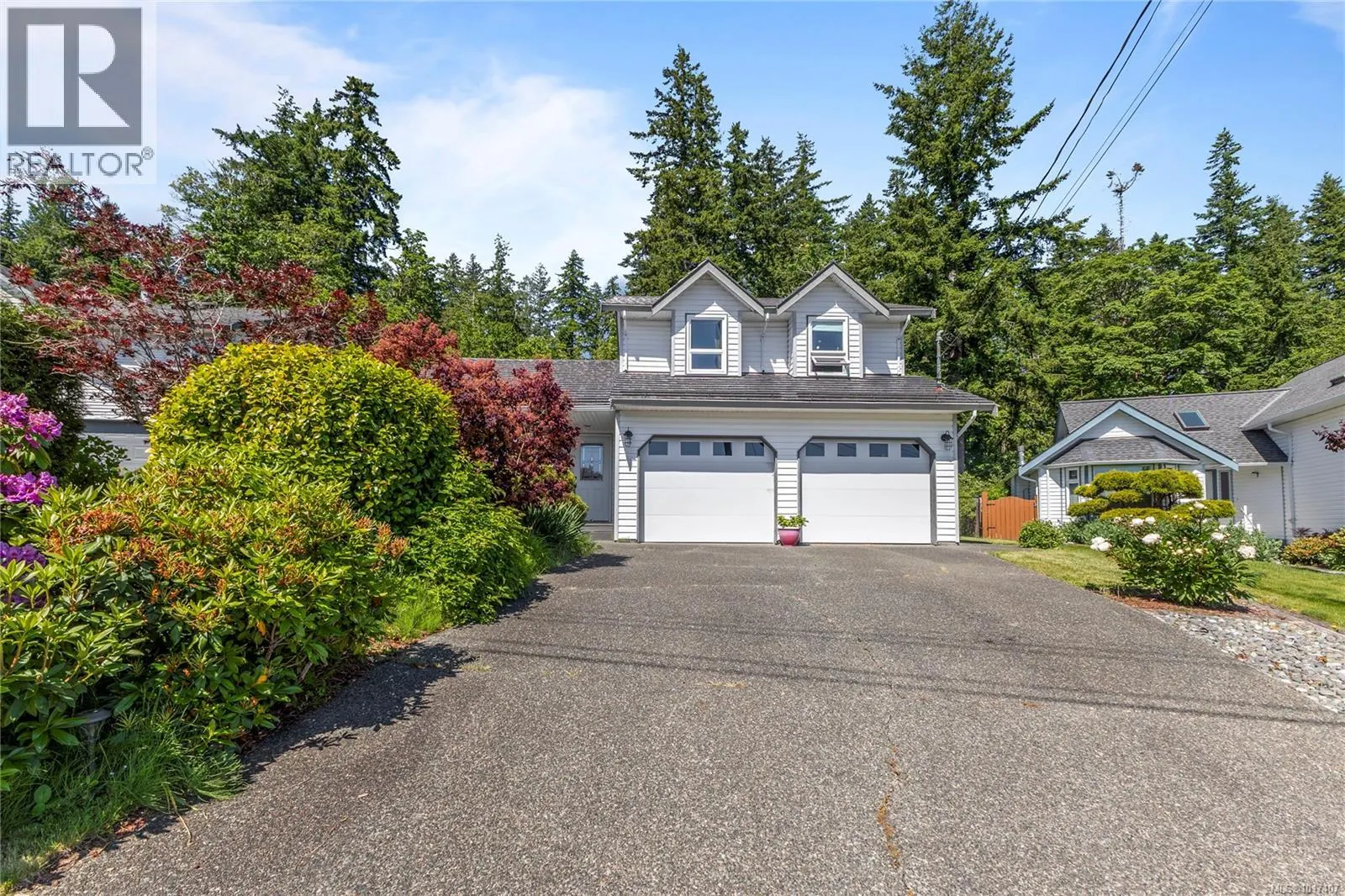 1692 Meadowbrook Dr