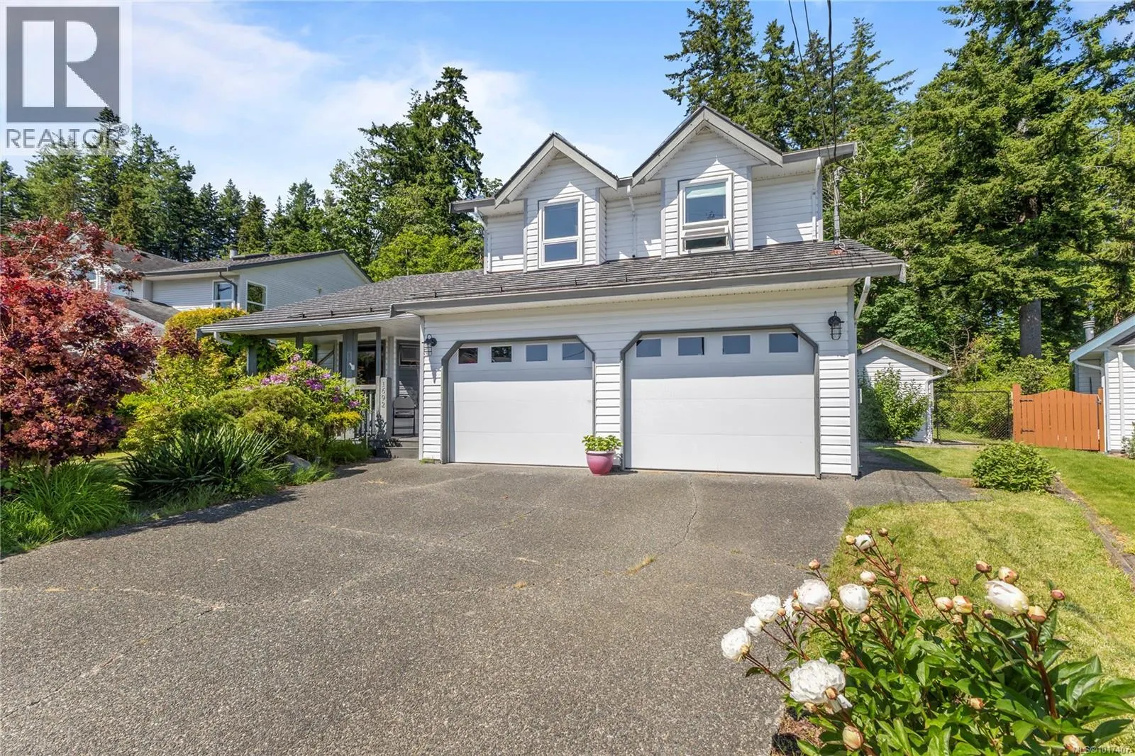 1692 Meadowbrook Dr