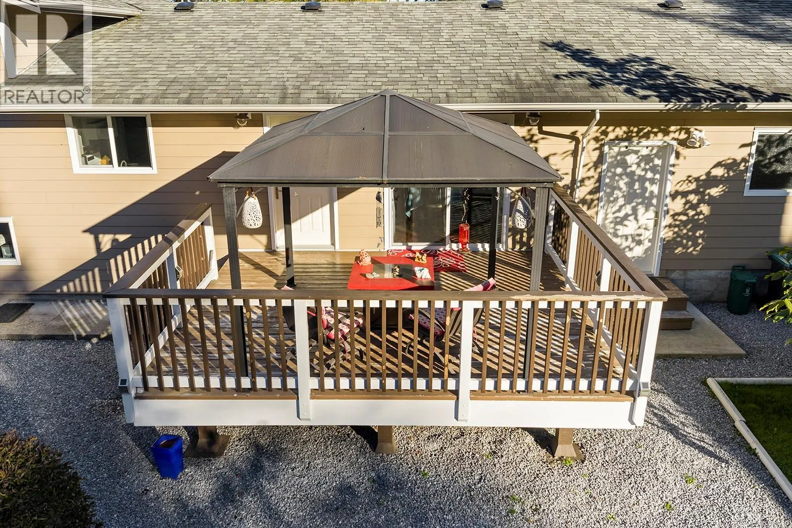 7554 Superior Rd
