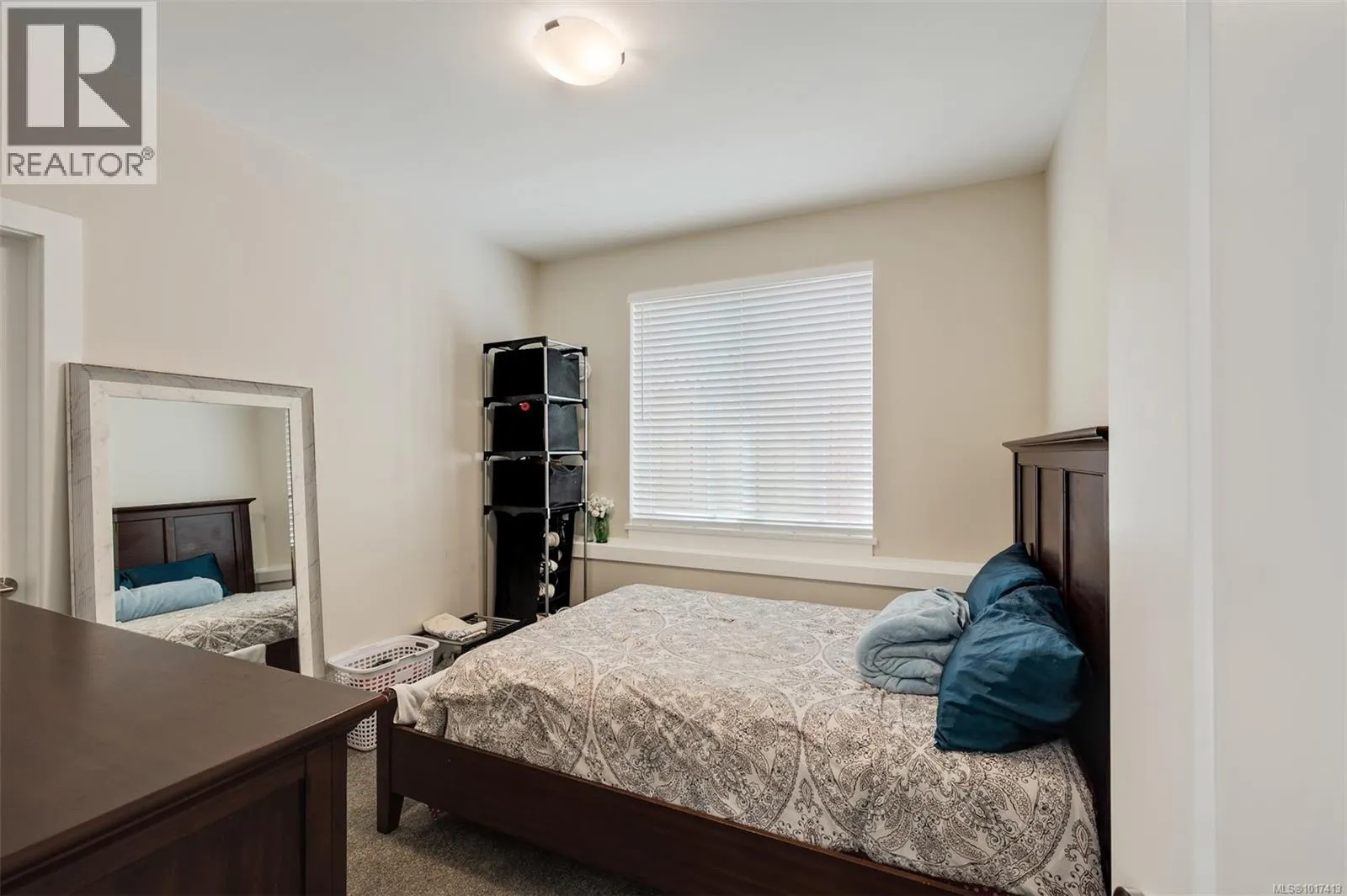 3015 Zen Lane