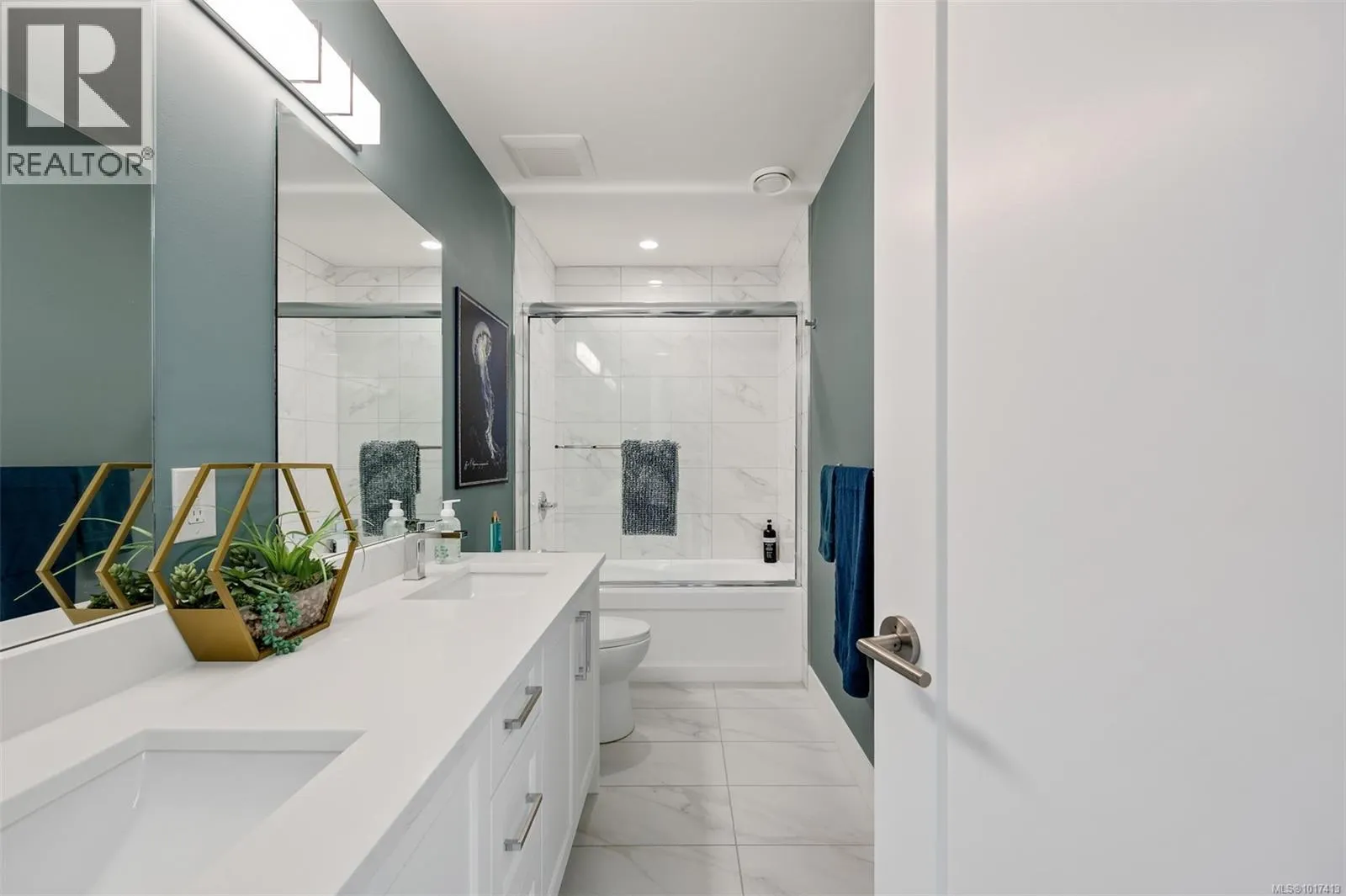 3015 Zen Lane