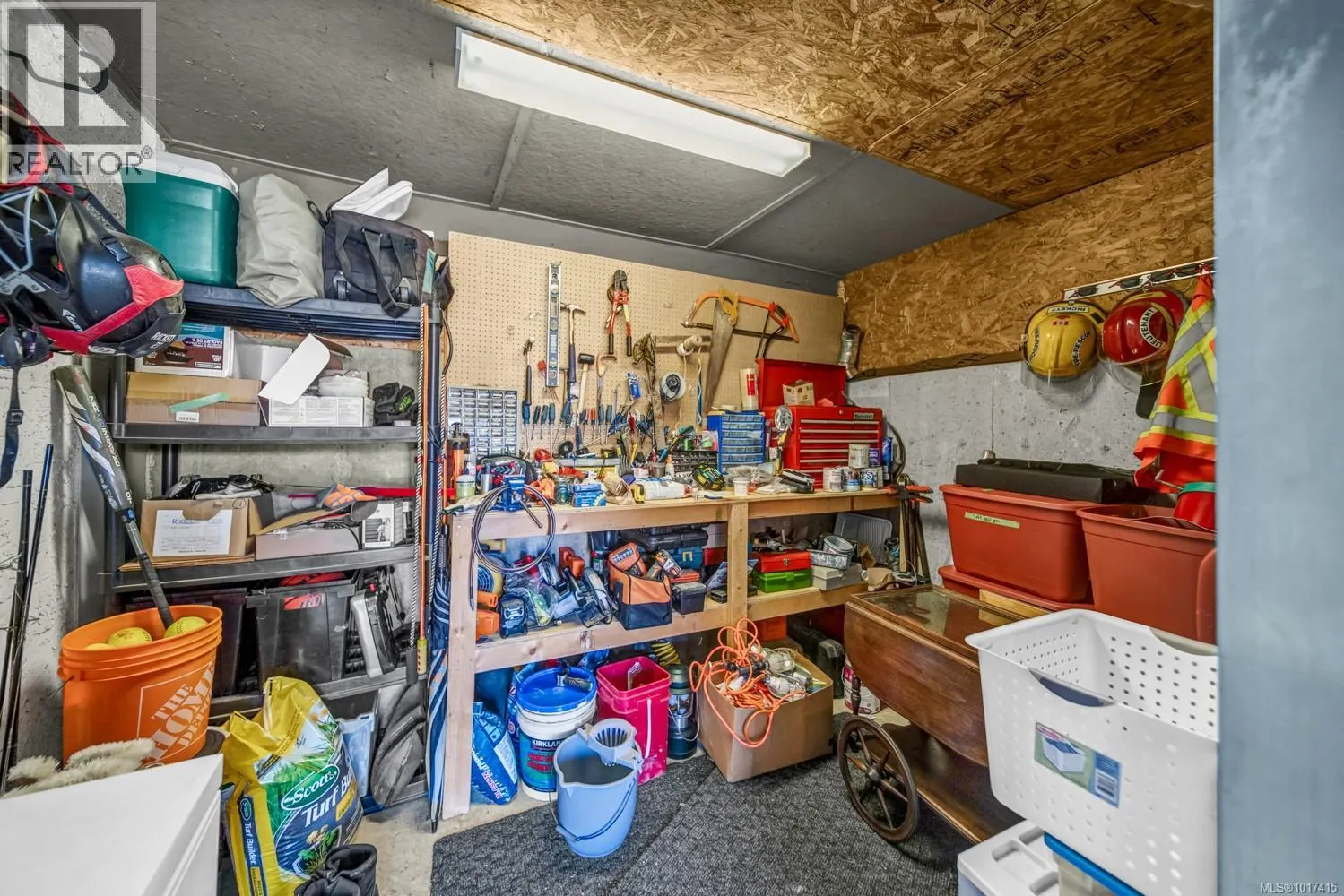 1208 Cloke Rd