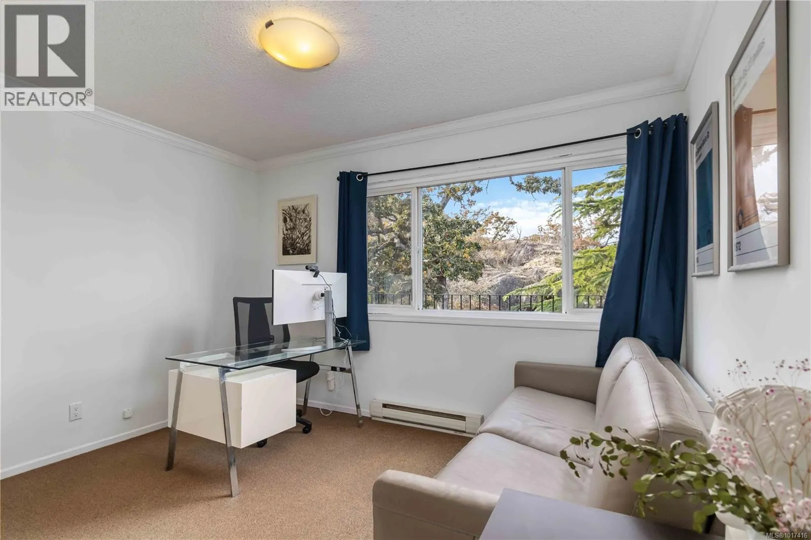 410 1433 Faircliff Lane