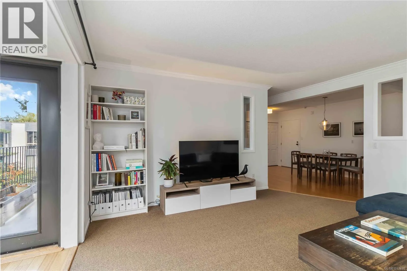 410 1433 Faircliff Lane