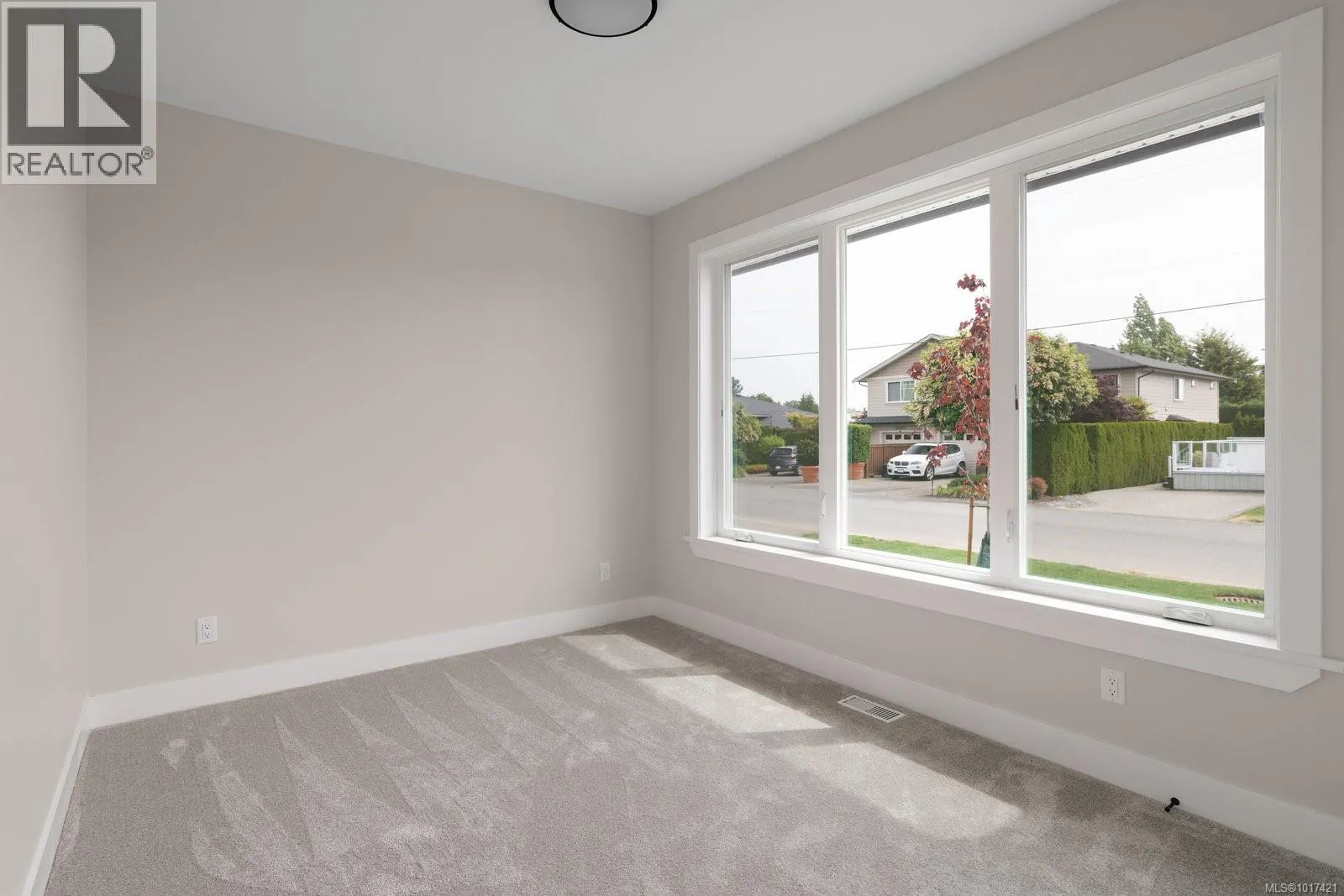 9556 Northlawn Terr