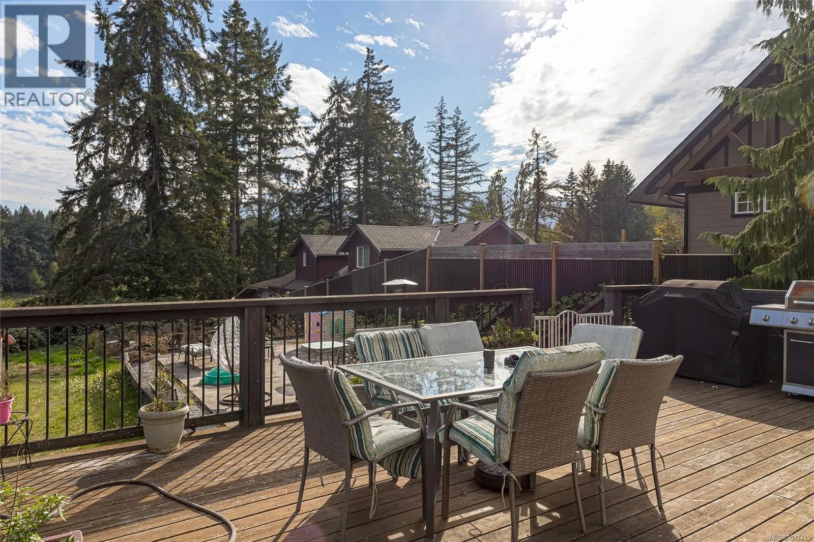 3464 Glenora Rd