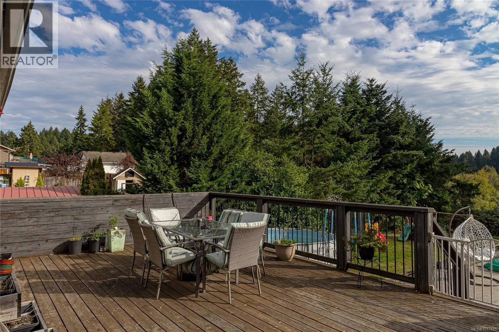 3464 Glenora Rd