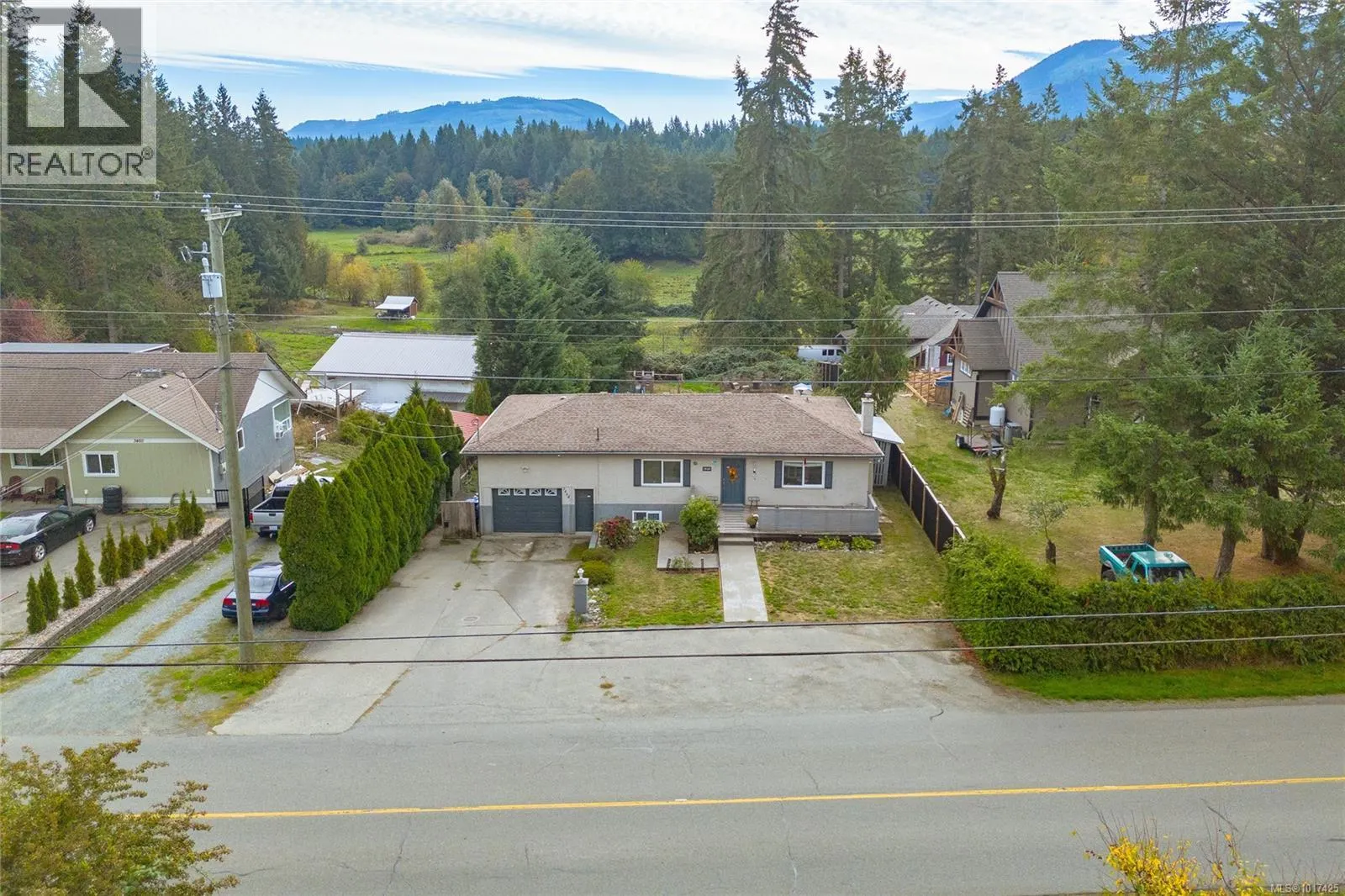 3464 Glenora Rd