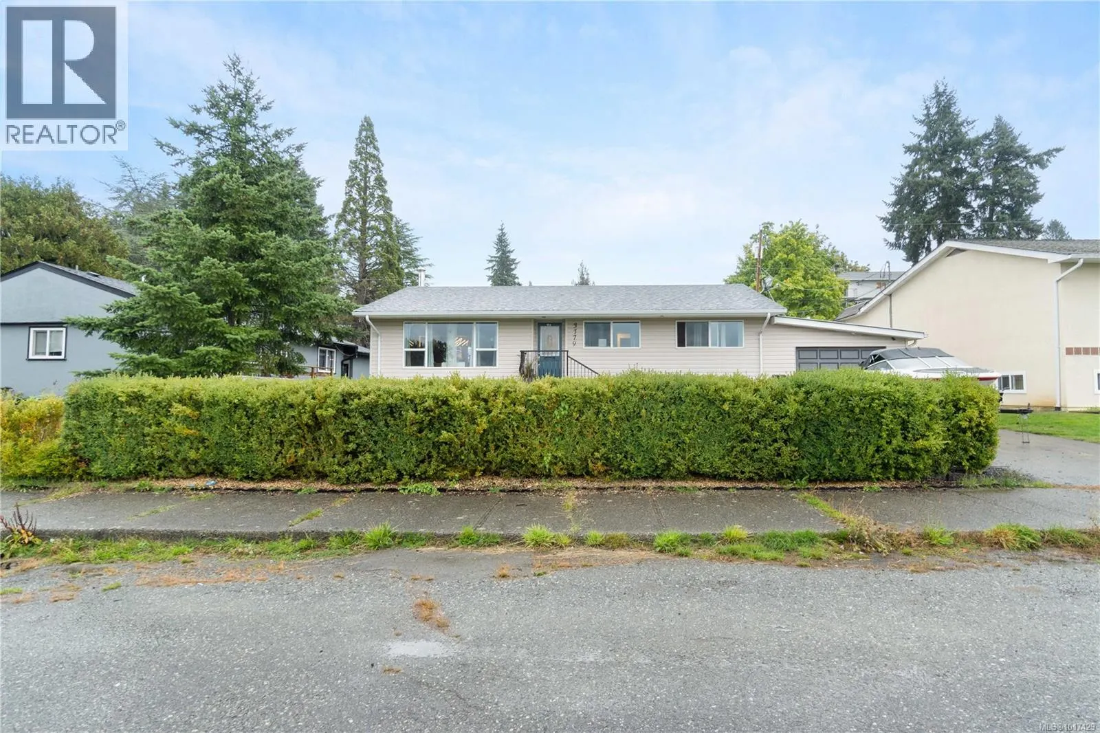 3779 17th Ave