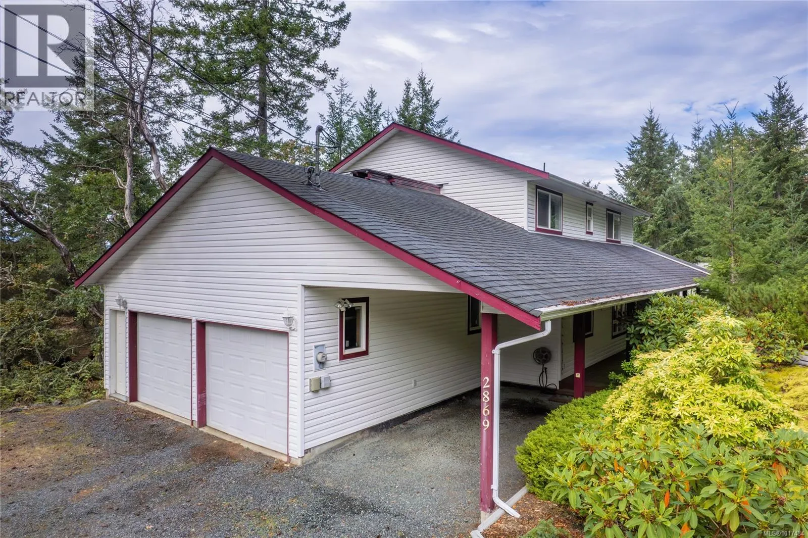2869 Hemlock Dr