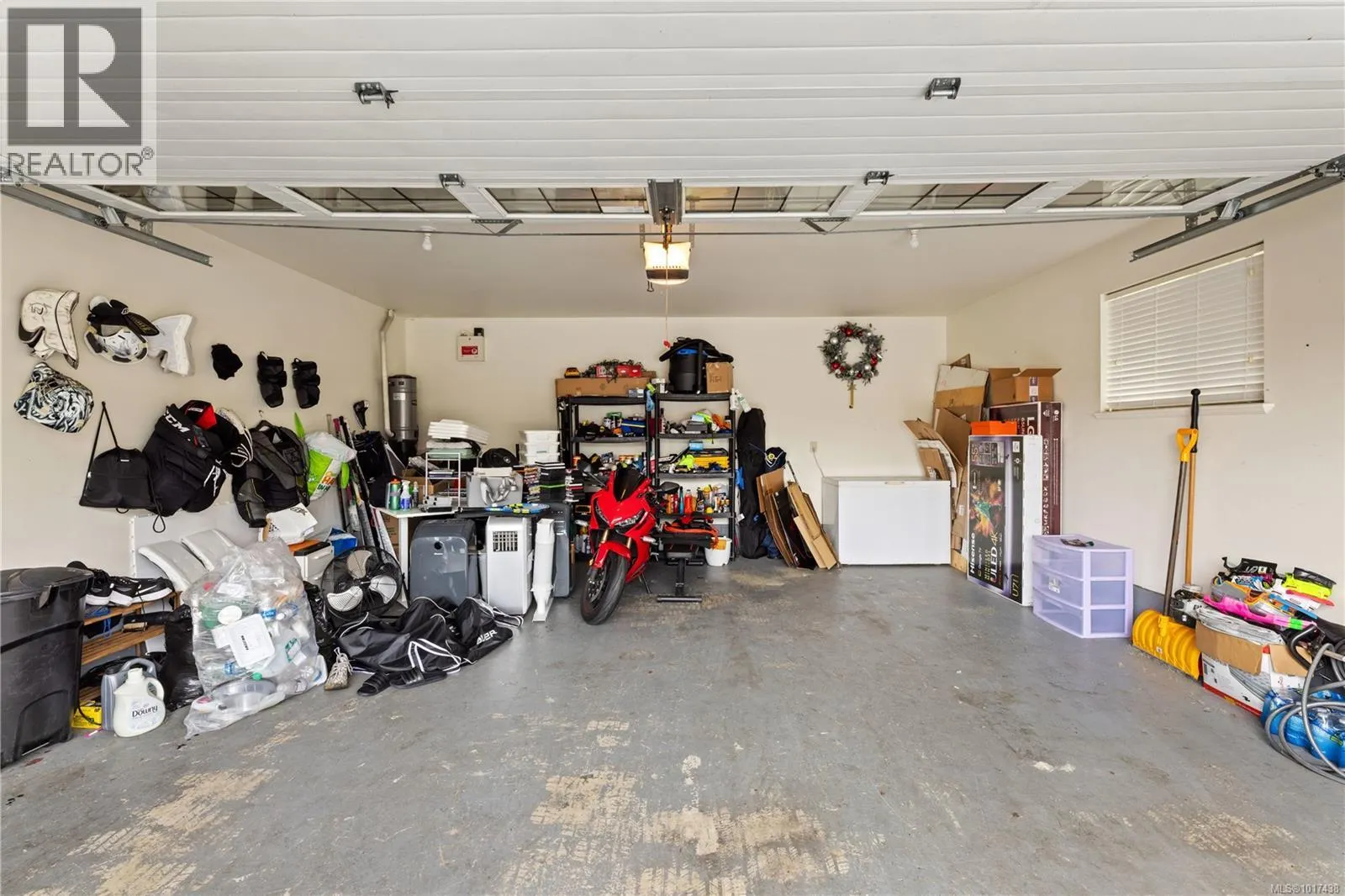 2168 Kingbird Dr