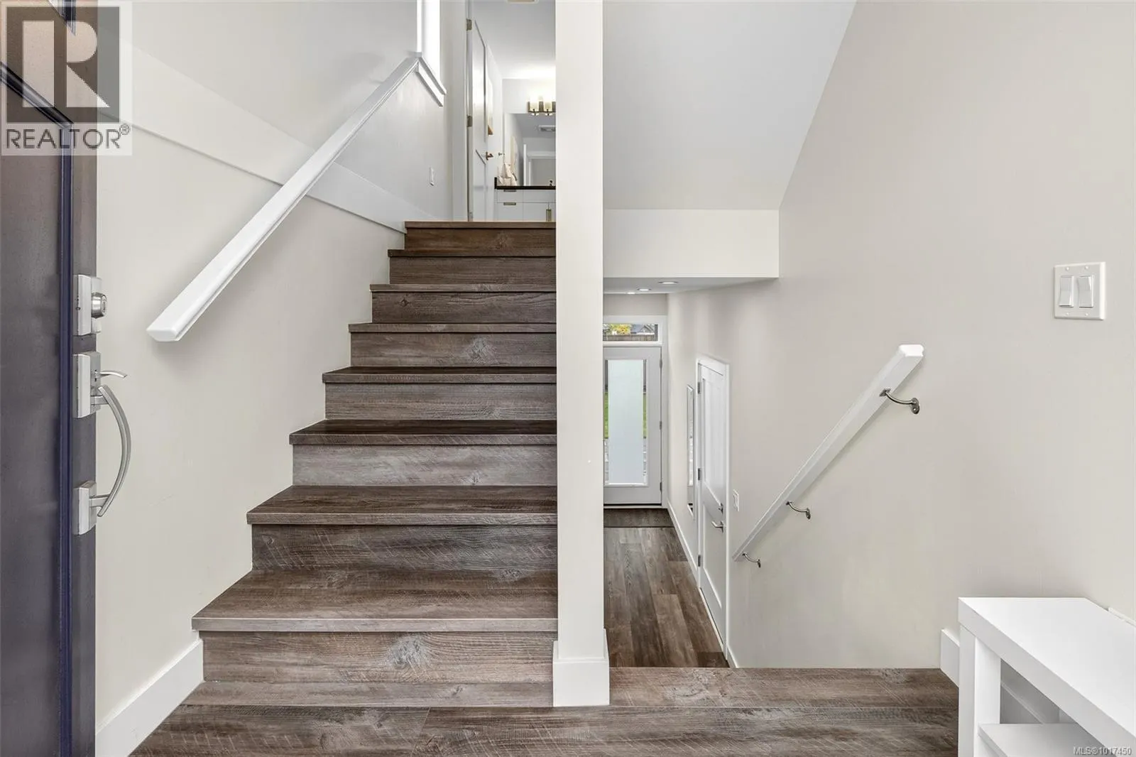 3226 Kettle Creek Cres