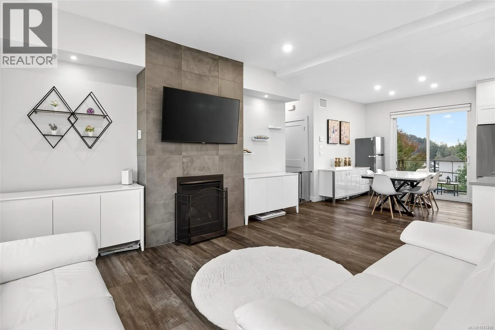 3226 Kettle Creek Cres