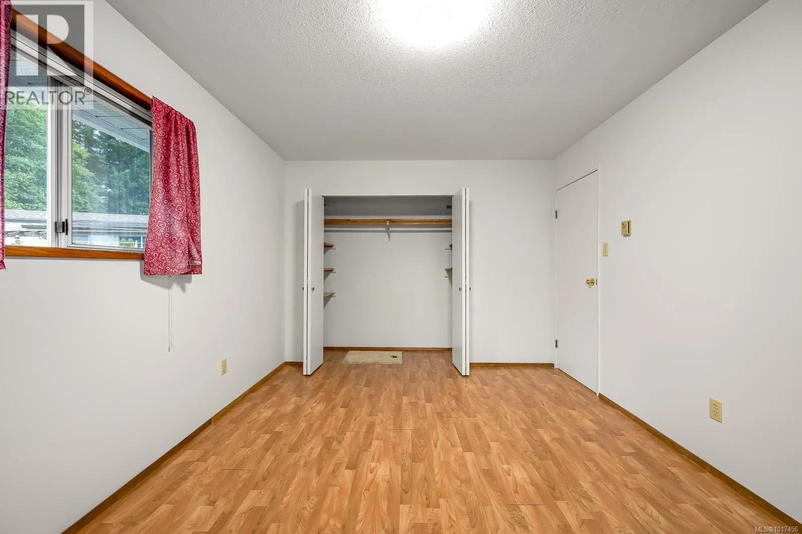 2105 Pemberton Pl