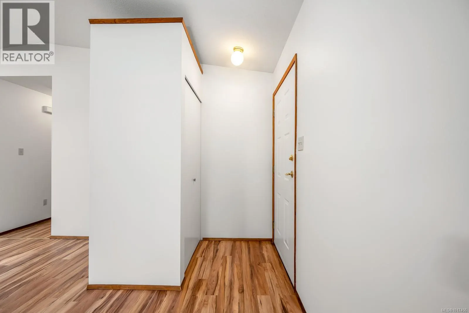 2105 Pemberton Pl