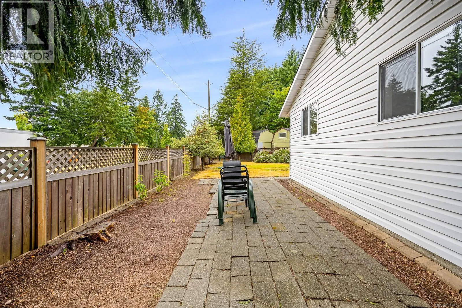 2105 Pemberton Pl