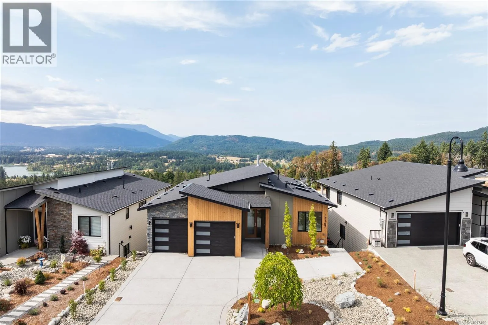 3167 Woodrush Dr