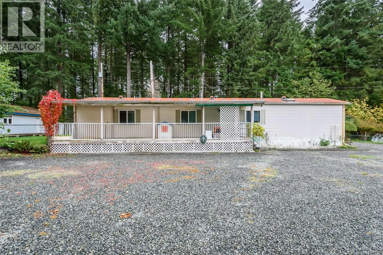 A/B 2826 Bruce Rd