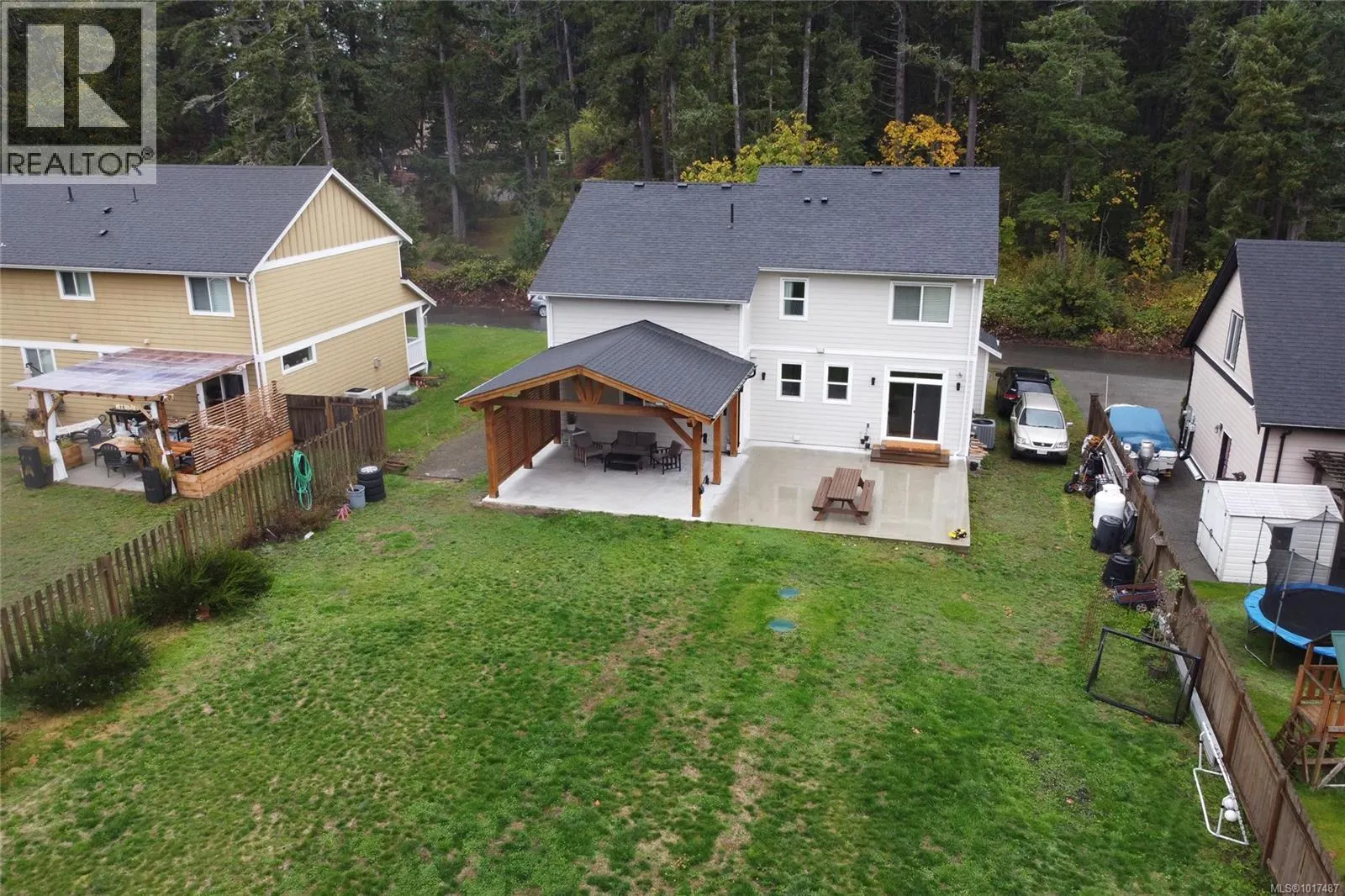 2 6740 Considine Ave