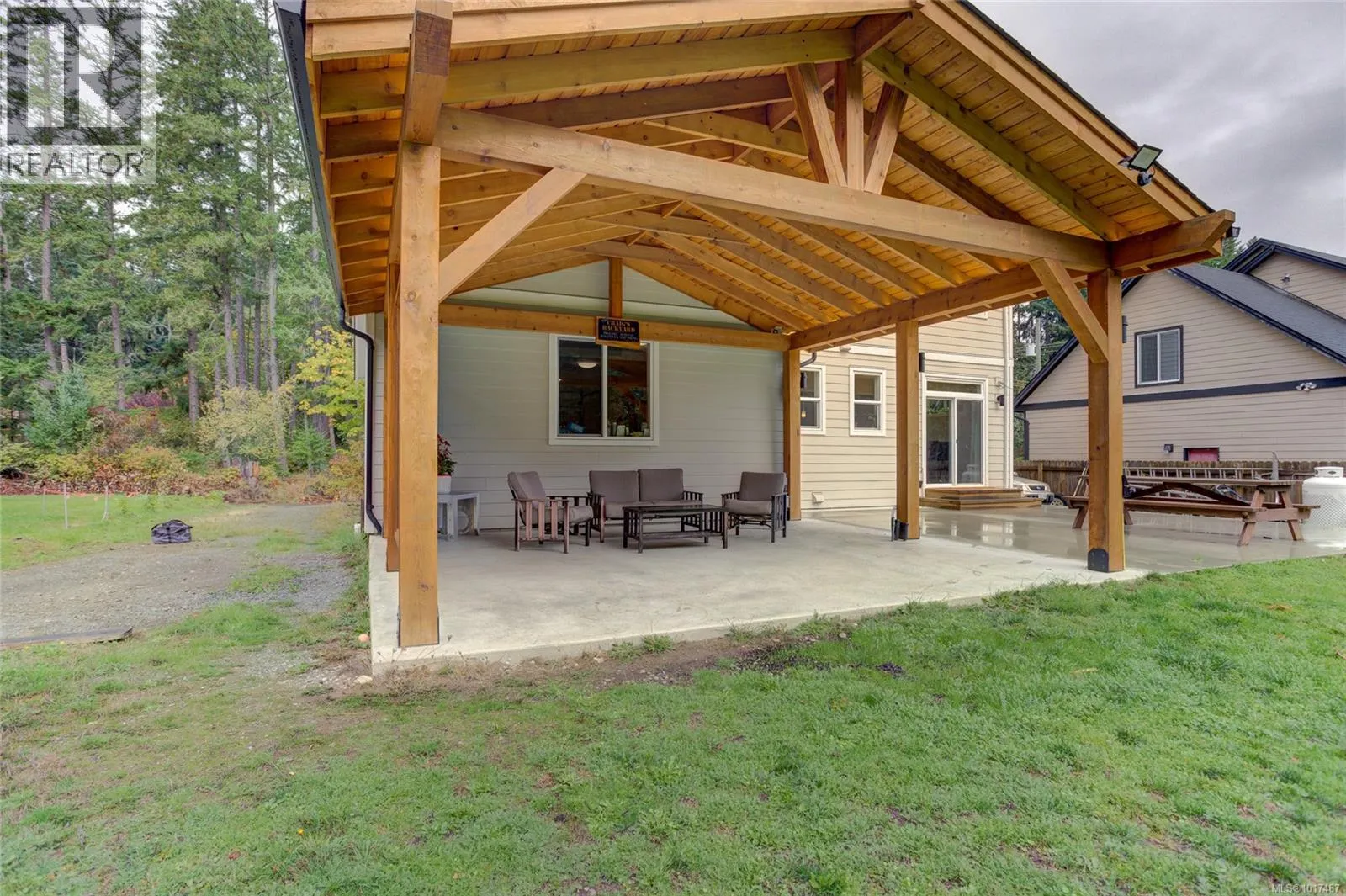 2 6740 Considine Ave