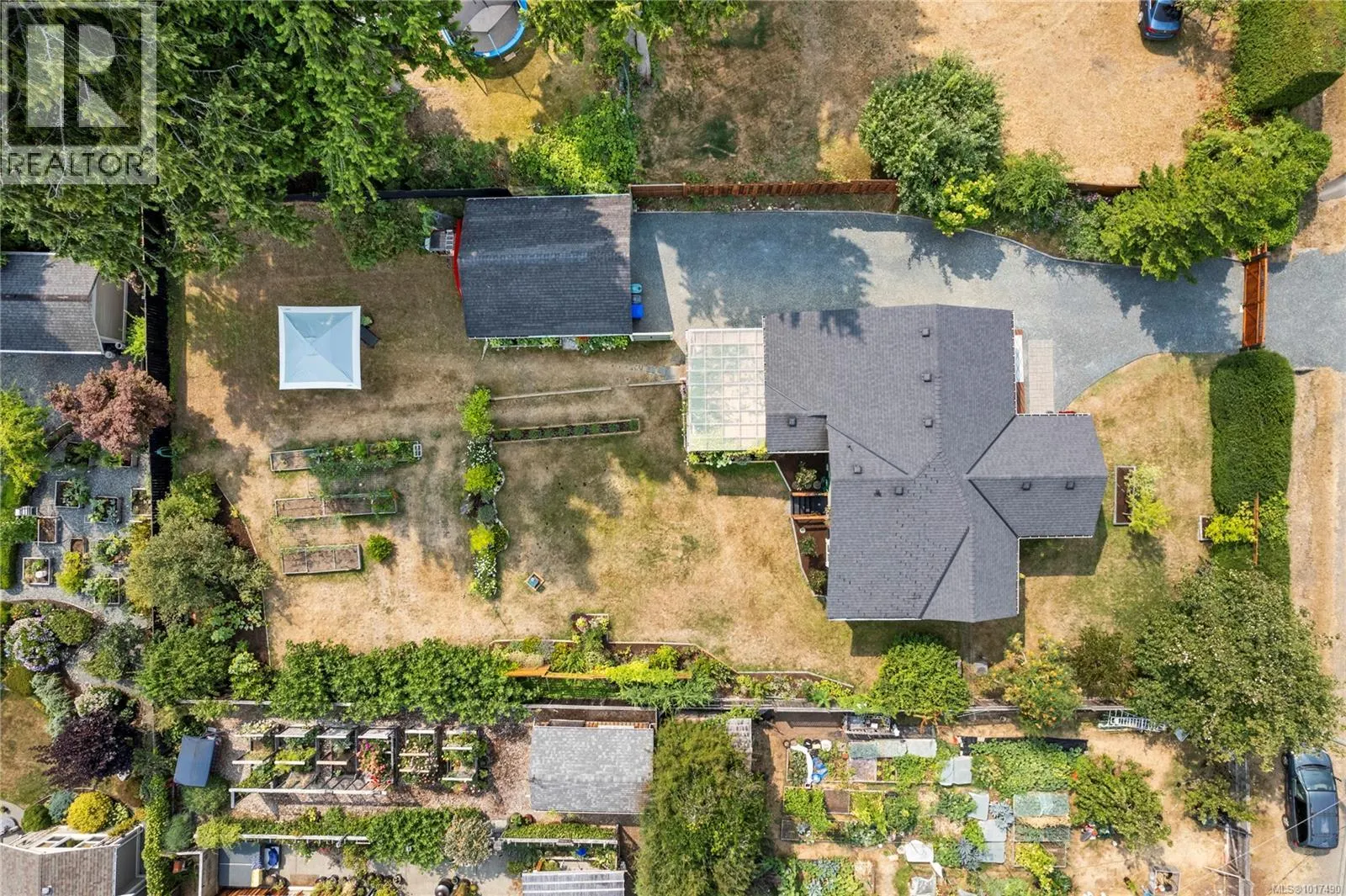 572 Berwick Rd