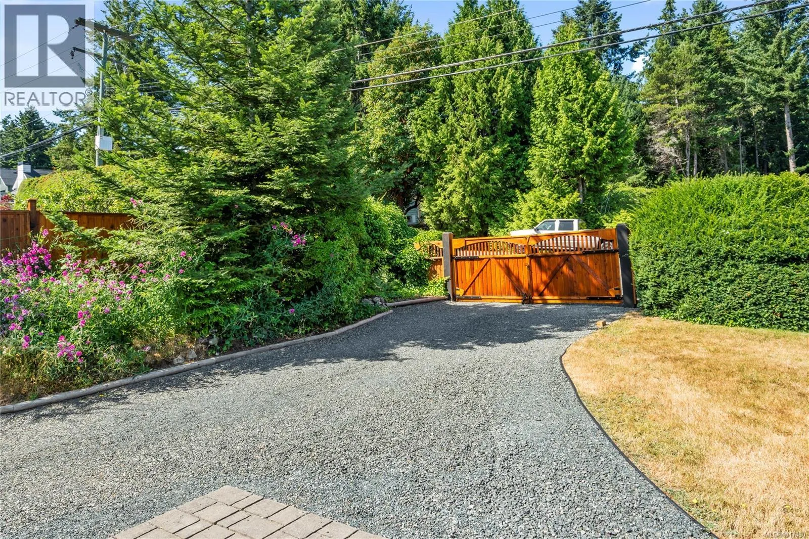 572 Berwick Rd
