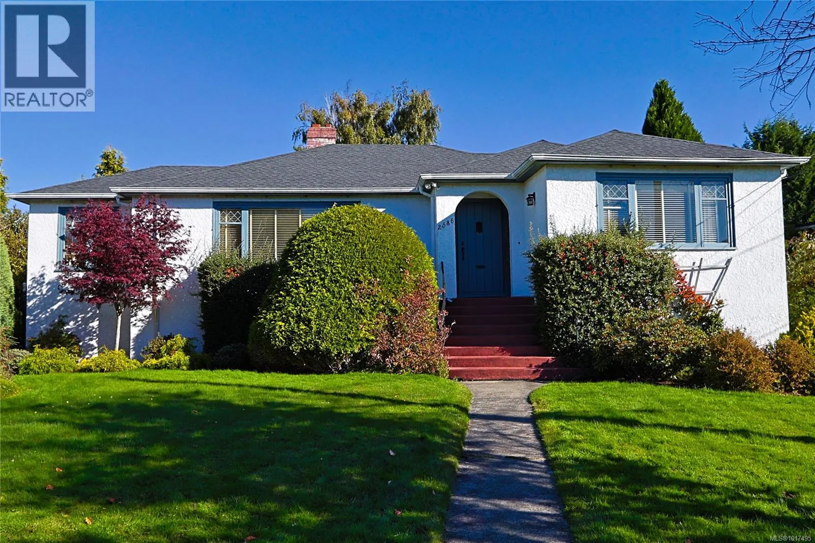 2586 Dalhousie St