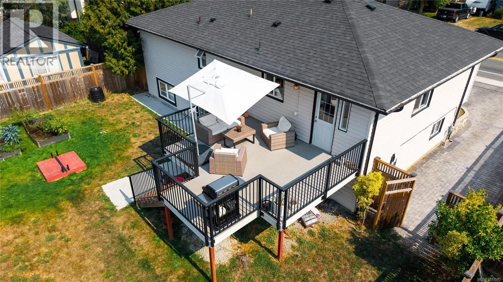 2720 Foul Bay Rd