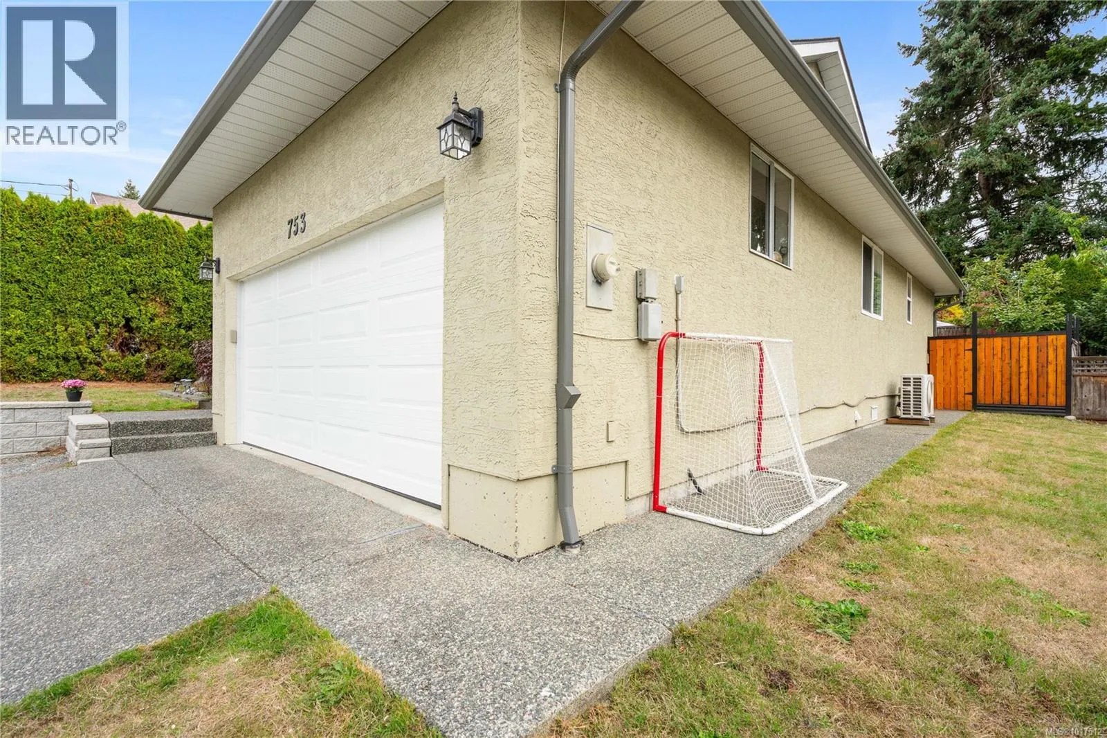 753 De Frane Crt