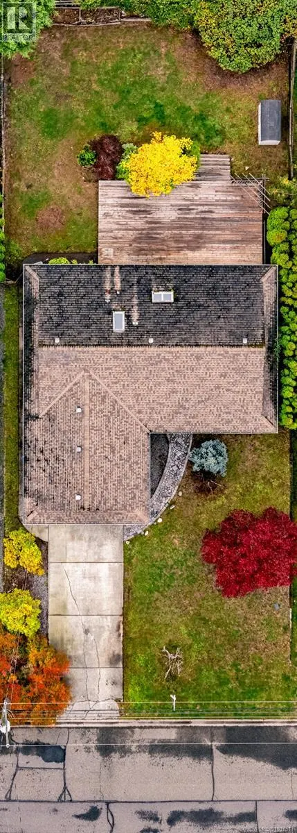 5726 Brookwood Dr