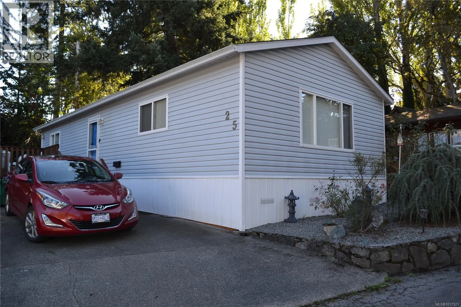 25 1201 Craigflower Rd