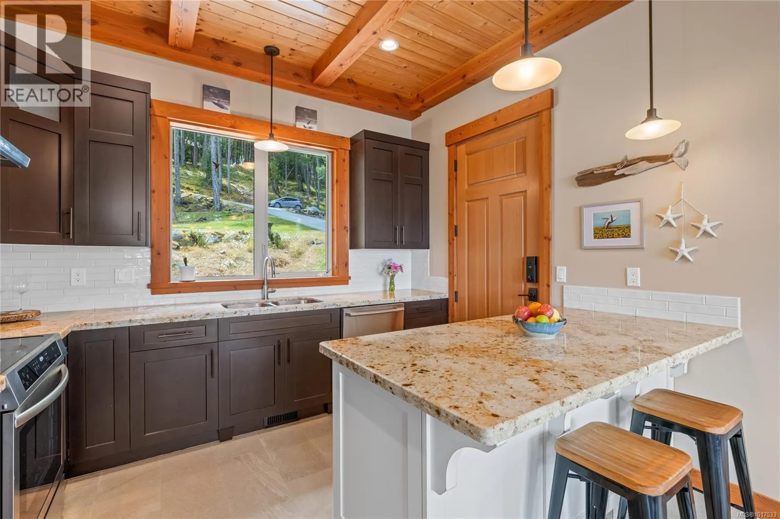 144 Sunrise Point Rd