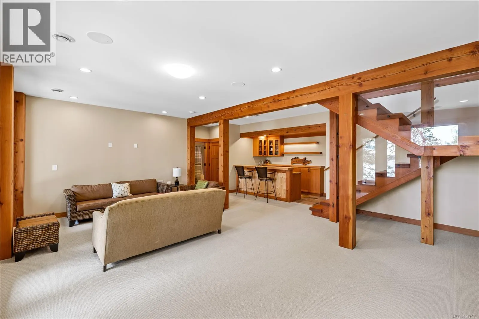 144 Sunrise Point Rd