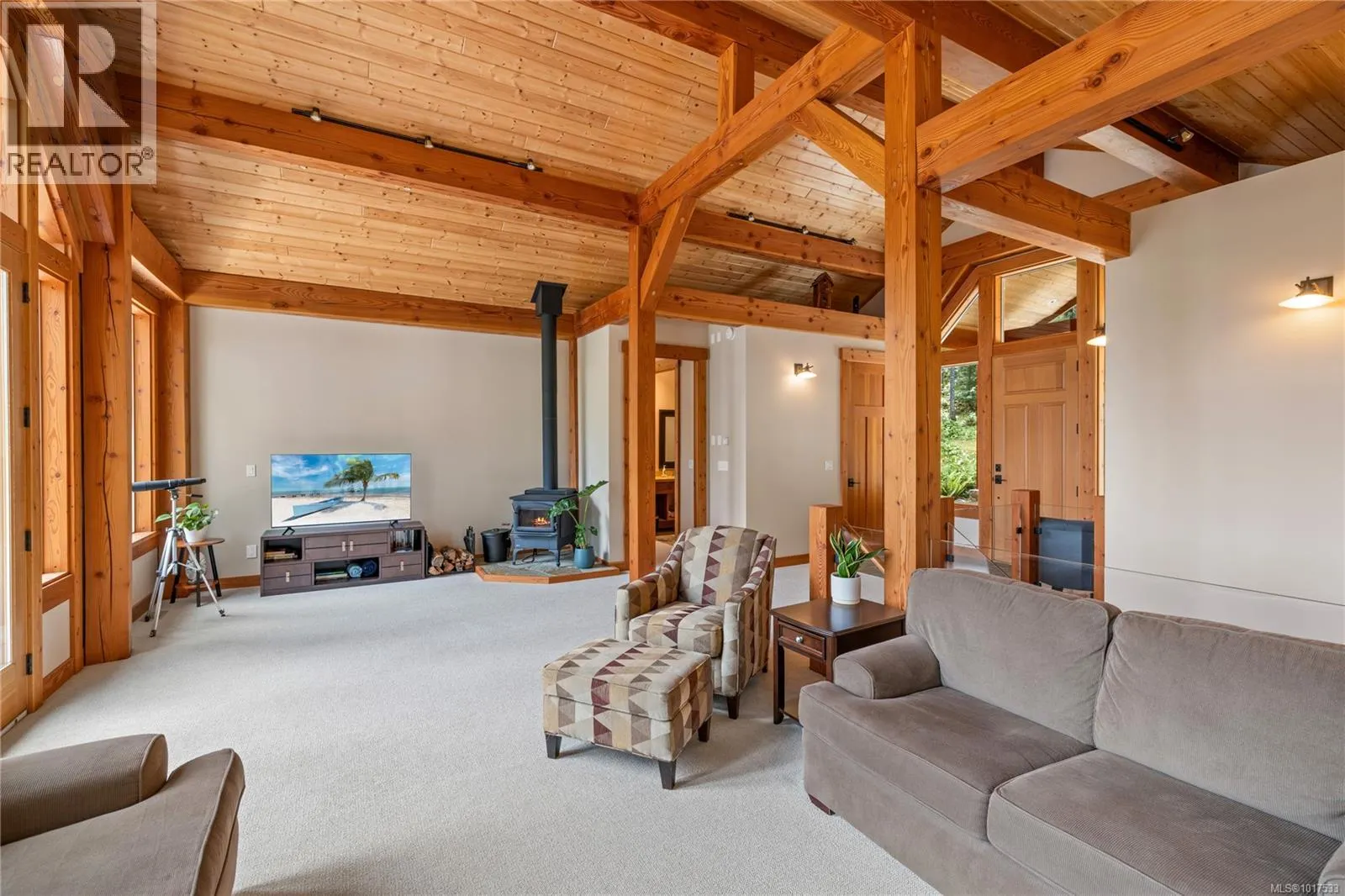 144 Sunrise Point Rd
