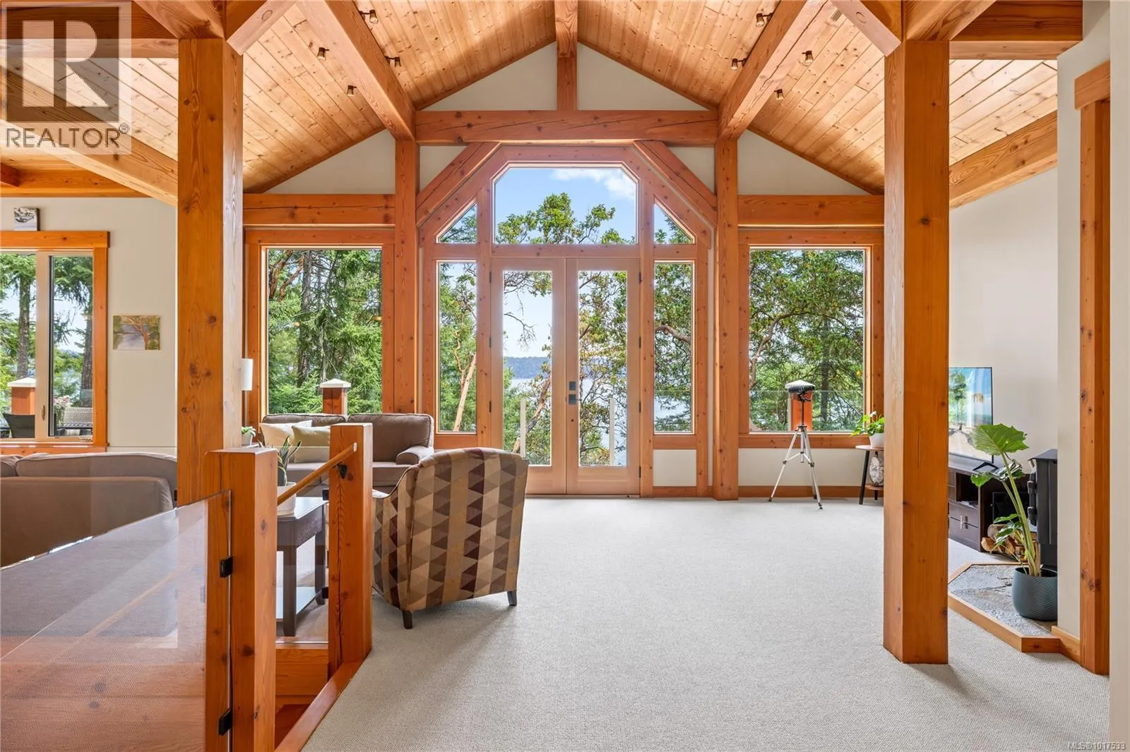 144 Sunrise Point Rd