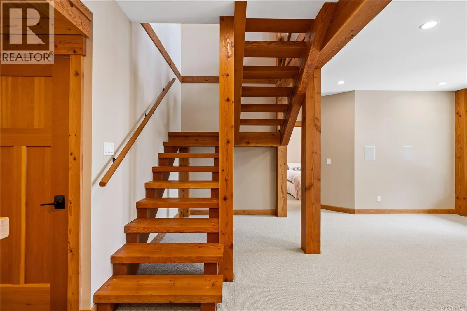 144 Sunrise Point Rd