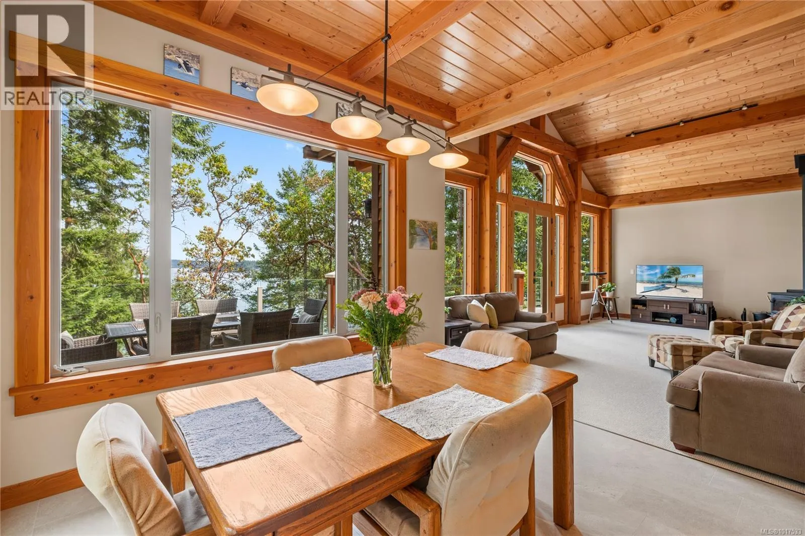 144 Sunrise Point Rd