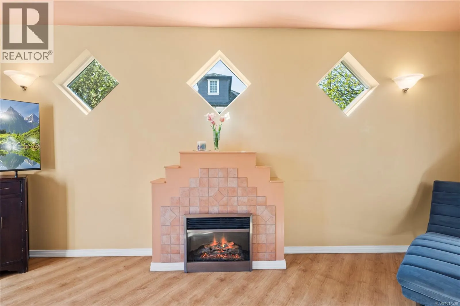 2901 Harriet Rd
