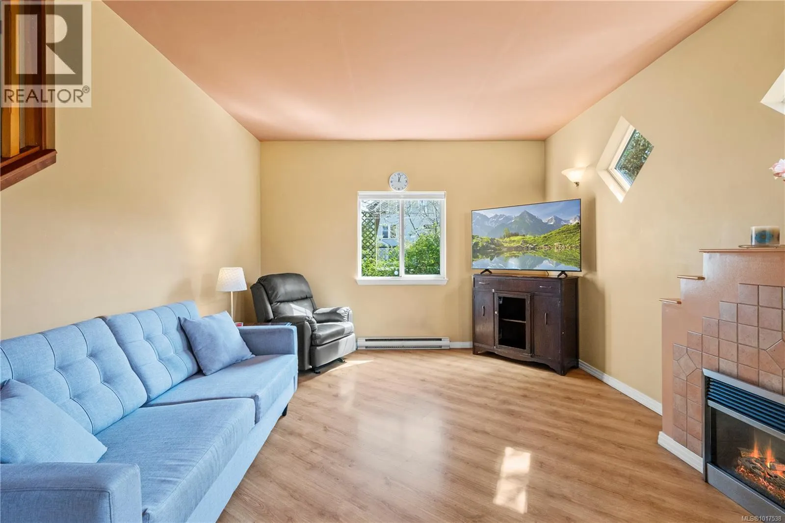 2901 Harriet Rd