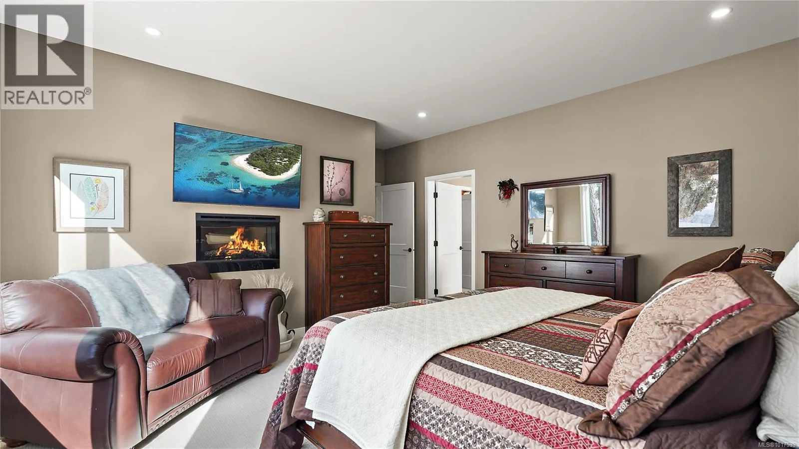 11176 Chalet Rd