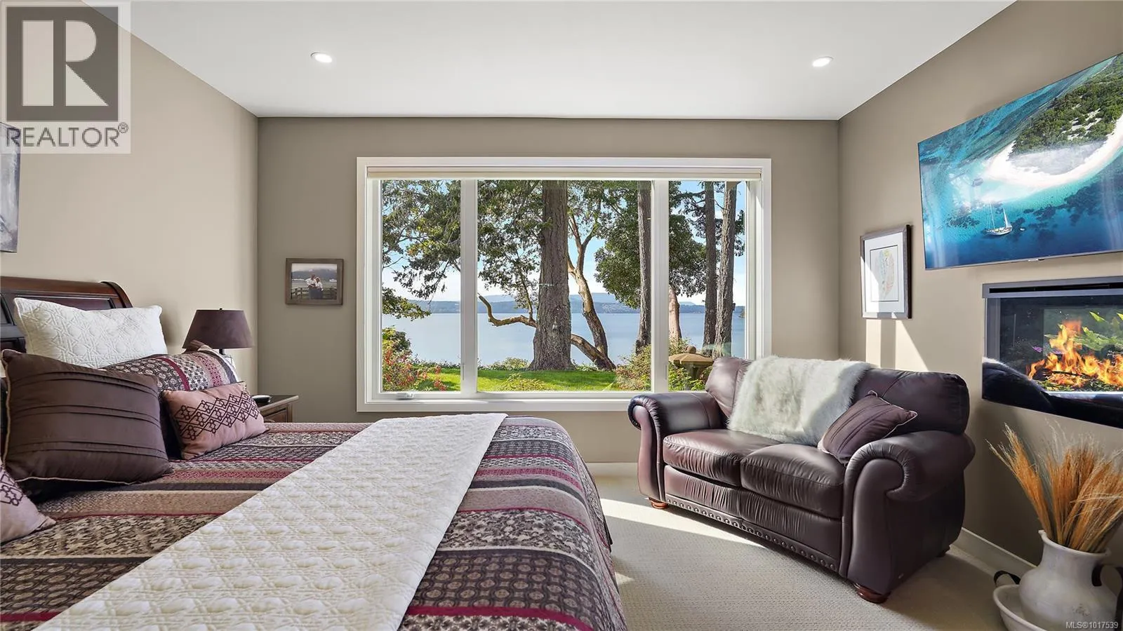 11176 Chalet Rd
