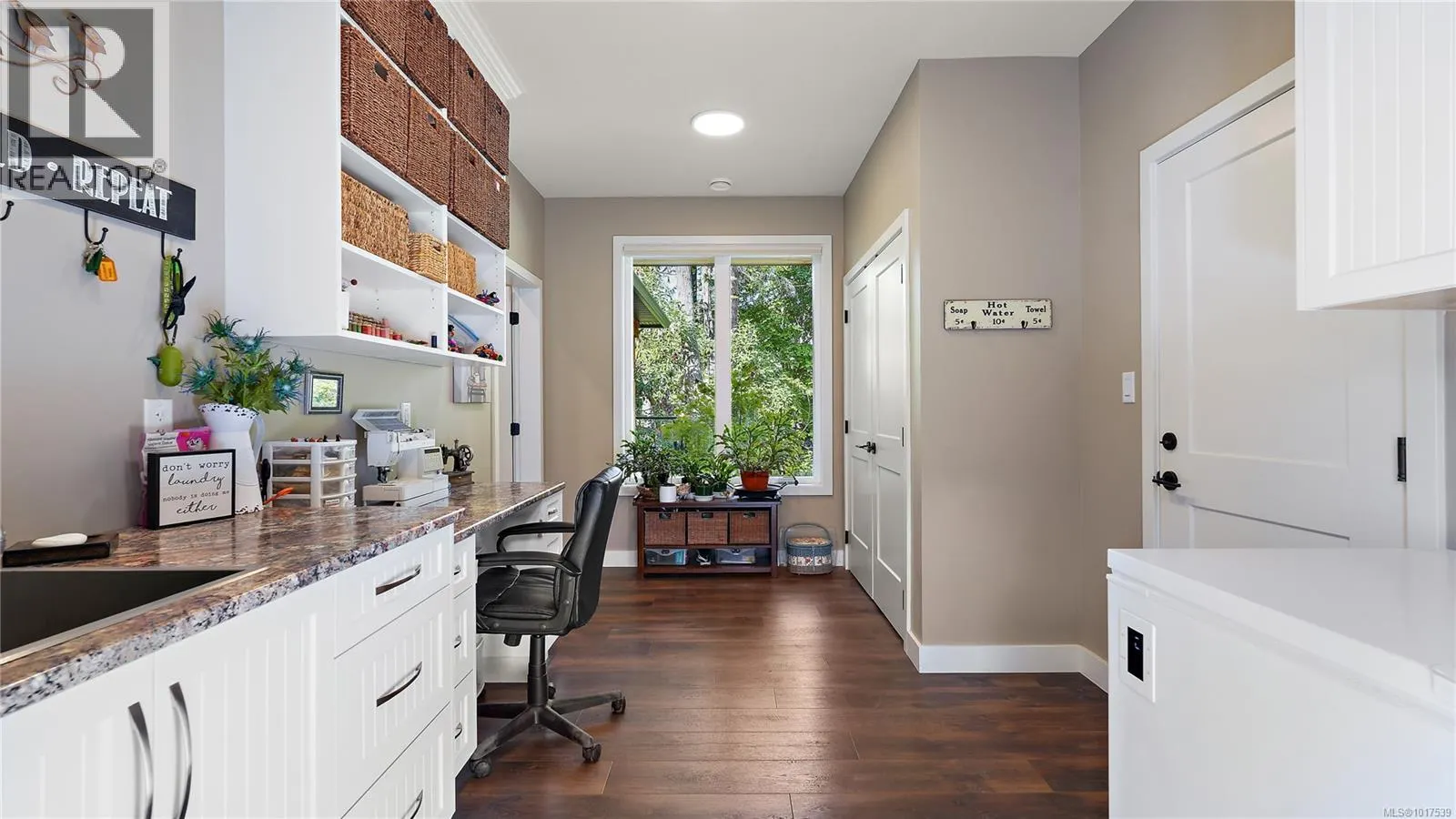 11176 Chalet Rd