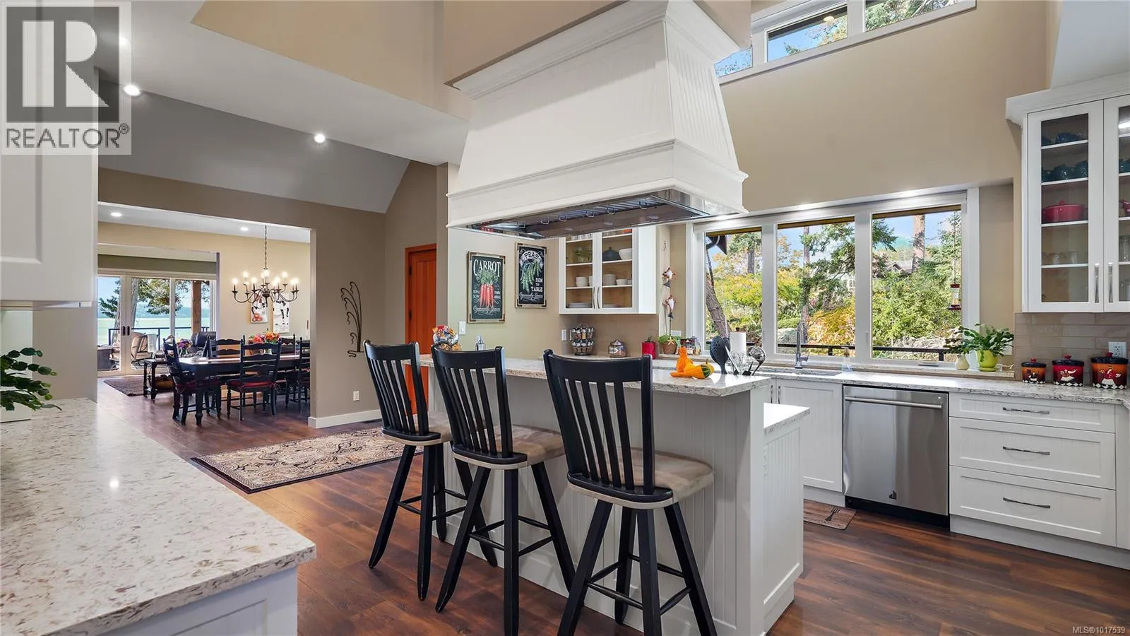 11176 Chalet Rd