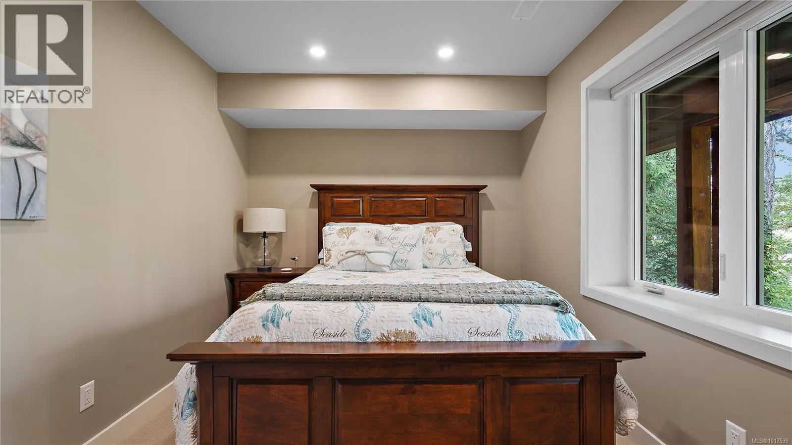 11176 Chalet Rd