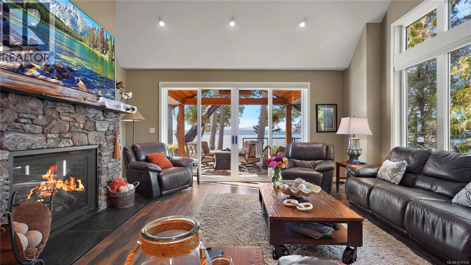 11176 Chalet Rd